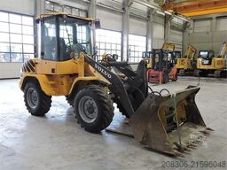 VOLVO L30B + Fork