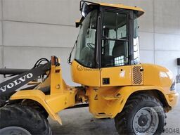 VOLVO L30B + Fork