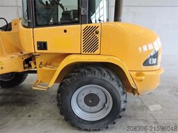 VOLVO L30B + Fork