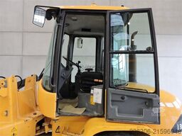 VOLVO L30B + Fork