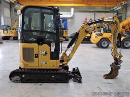 CATERPILLAR 302C Powertilt