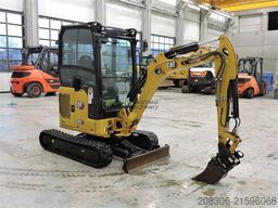 CATERPILLAR 302C Powertilt