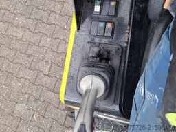 Giant V 452 XTRA org1154Std GEW.2400 kg Bj2016 T