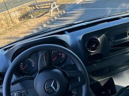 Mercedes-Benz Esprinter