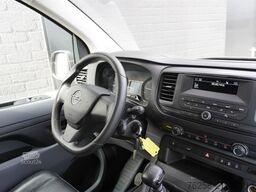 Opel Vivaro 1.5 CDTI L2 EURO 6 - Airco - Cruise - PD...