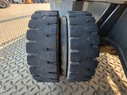 SENNEBOGEN 830 Mobilbagger / 2016 / 10.197 h