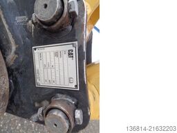 CATERPILLAR 301.7D SW + Schaufel