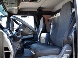 MAN TGS 26.400 mit Ladekran