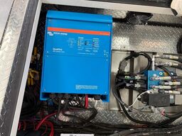 SCANIA S500  STX MOTORHOME GARAGE