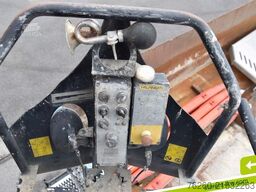 VOLVO FH 500 8x4 Heckkran Epsilon Bordmatik Kipper