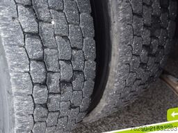 VOLVO FH 500 8x4 Heckkran Epsilon Bordmatik Kipper