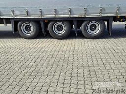 Schmitz Cargobull Curtainsider Mega Getränke