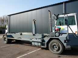 Terberg TT 17 Hookarm system terminal truck 25km