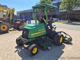 John Deere 8700 PC FM (fairway mower - LOW HOURS )