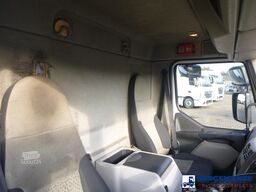 Renault Midlum 190 dxi 4x2 RHD frigo box 20 m3