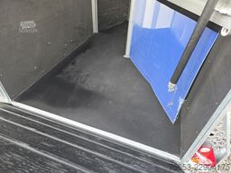 Cheval Liberté Touring Country 2,6t berry Sattelschrank
