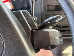 Renault C440 + HMF 2320 K3-- 3X EXT. + 6X2/4 HYDRO DRIV...