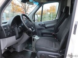 MERCEDES-BENZ Sprinter II 519 CDI / RTW / Klima / Automatik