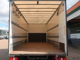 MERCEDES-BENZ Nr.303 Atego 1218 / 1.Hand/Luftfahrwerk/Autom.