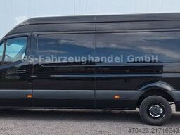 MERCEDES-BENZ Sprinter III Kasten RWD 317CDI