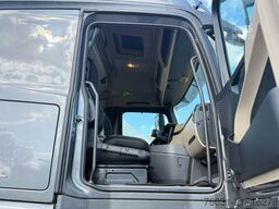 MERCEDES-BENZ Actros 1842 4X2 Spring/Air Bigspace Retarder 2 T