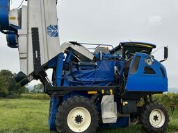 New Holland Braud VM460