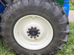 New Holland Braud VM460
