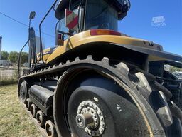 Challenger MT 875 E