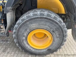 KOMATSU WA 470-7 Radlader 24 Ton Schaufel 4.5 m³ *Waage