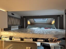 LMC Tourer Lift H 730 G Tourer Paket RFK Zusatbett