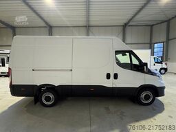 IVECO Daily 35S16 Kastenwagen *Klima*2 stück auf Lager