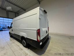 IVECO Daily 35S16 Kastenwagen *Klima*2 stück auf Lager