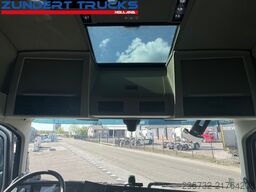 Volvo FH 460 GLOBETROTTER,IPARCOOL,2 TANKS, 2 BEDS