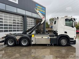 SCANIA R560 6x4 Boogie Moser AHK