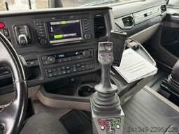 SCANIA R560 6x4 Boogie Moser AHK