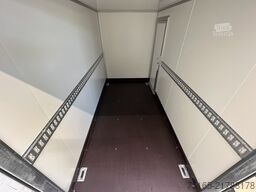 Vezeko TK B 27.30 Rampe Tür Kofferanhänger
