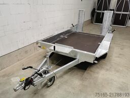 Variant 3516 B3 Maschinentransporter