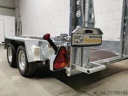 Variant 3516 B3 Maschinentransporter