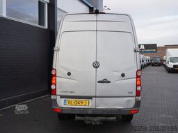 Volkswagen Crafter 2.0 TDI 136PK L2H2 - Airco - Cruise - C...