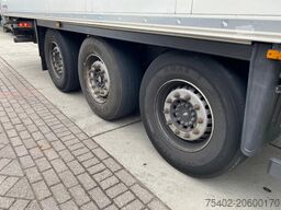 Schmitz Cargobull SCB*S3B Frigo / Thermo King SLXi 300 / 4876 Die...