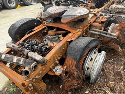 DAF XG + 530 6x2 Brandschaden mit Getriebe