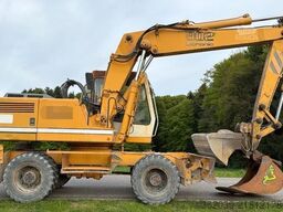 LIEBHERR A902 LITRONIC MOBILBAGGER