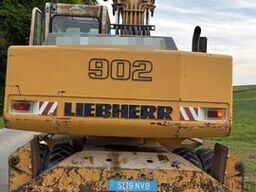 LIEBHERR A902 LITRONIC MOBILBAGGER