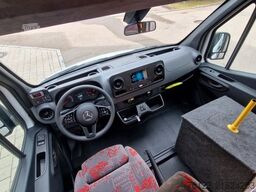 MERCEDES-BENZ Bürgerbus Sprinter 907  Niederflur 9 Sitze