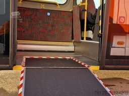 MERCEDES-BENZ Bürgerbus Sprinter 907  Niederflur 9 Sitze