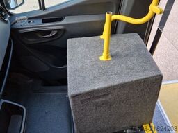 MERCEDES-BENZ Bürgerbus Sprinter 907  Niederflur 9 Sitze