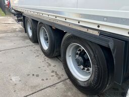 Krone SD / Closed Box / Dhollandia / 1x Lift Axle