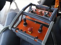 MAN TGA 35.440 8×4 / SB-106 vacuum excavator