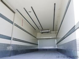 Mercedes-Benz Actros 2542 / GIGA cabin / Thermoking