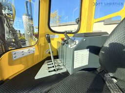 Combilift C3000 GAS TRIPLEX 4900 FREE LIFT CABIN